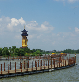江苏姜堰市溱湖风景区浮桥