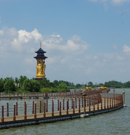 江苏姜堰市溱湖风景区浮桥